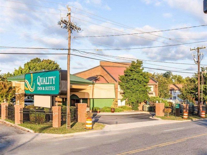 Quality Inn & Suites Coliseum Greensboro Ngoại thất bức ảnh