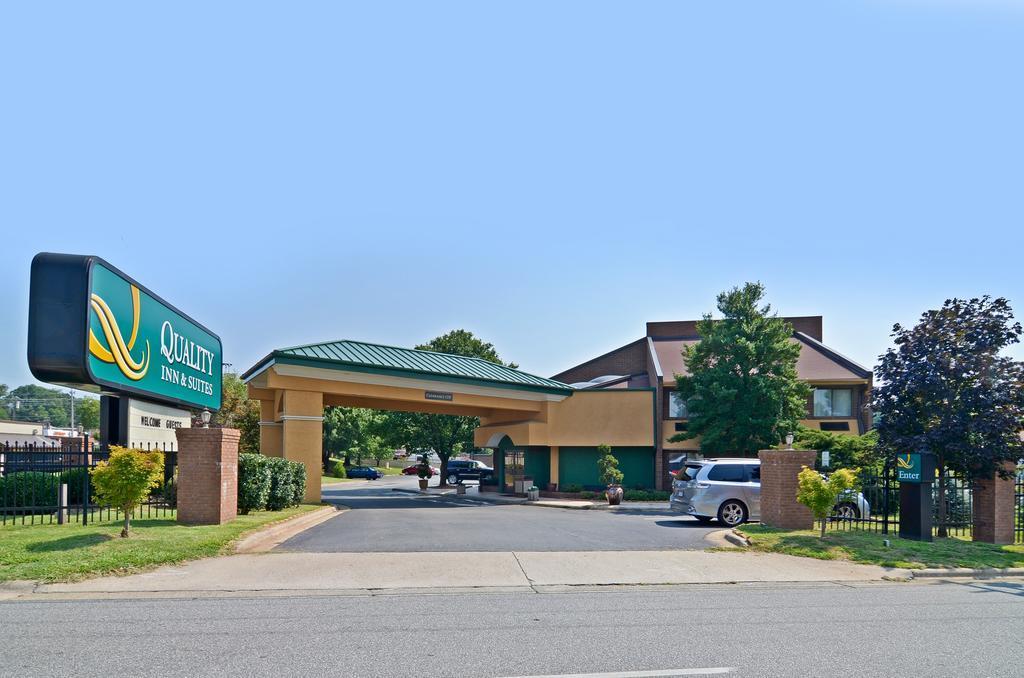 Quality Inn & Suites Coliseum Greensboro Ngoại thất bức ảnh